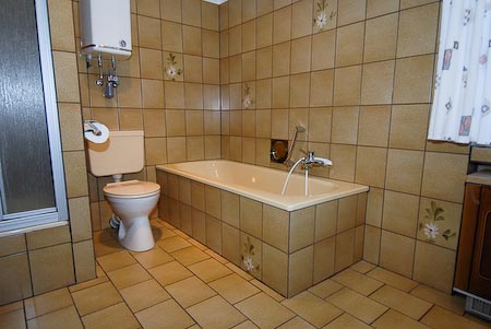 Ferienwohnung 6 - Badezimmer