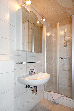 Ferienwohnung „Seerose“ - Badezimmer