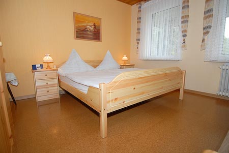 Ferienwohnung I - Schlafzimmer