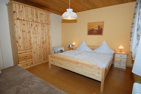 Ferienwohnung I - Schlafzimmer
