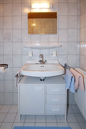 Ferienwohnung IV - Badezimmer
