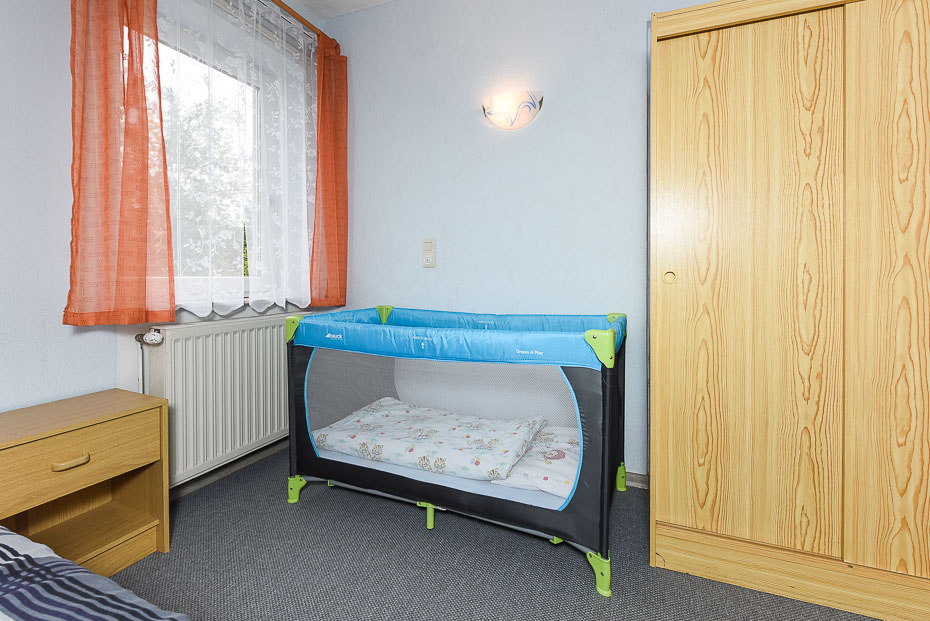 Ferienwohnung „Eiche“ - Schlafzimmer 2/Kinderzimmer
