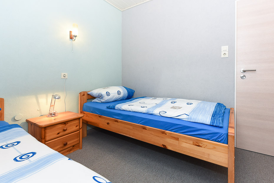 Ferienwohnung „Tanne“ - Schlafzimmer 2/Kinderzimmer