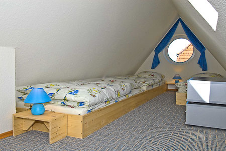 Ferienwohnung „Leuchtturm“ - Schlafzimmer 3/Kinderzimmer