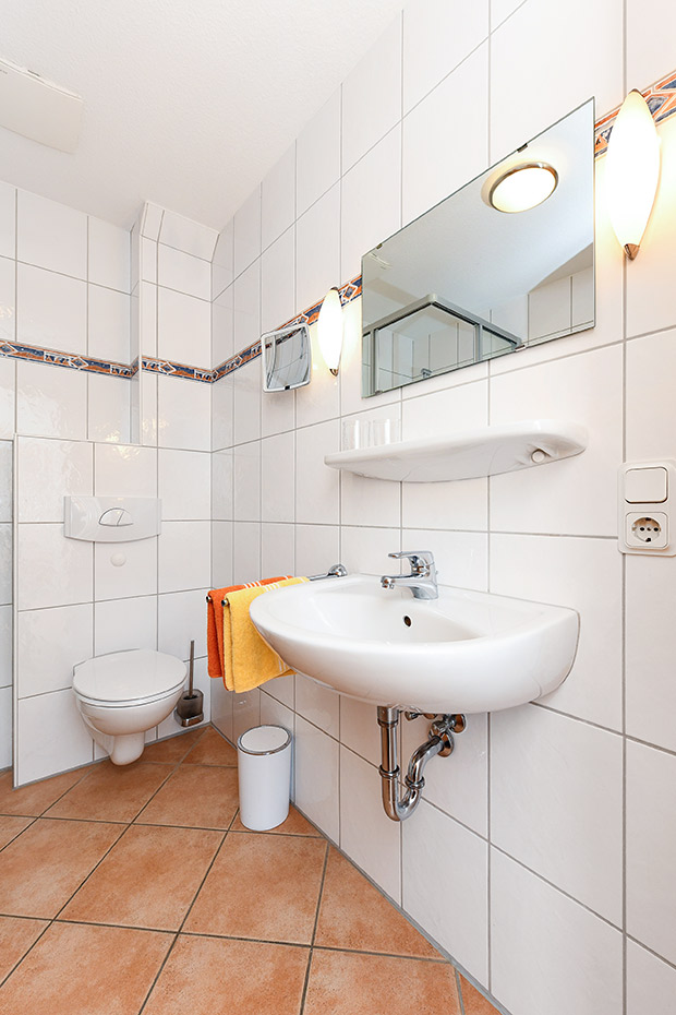 Ferienwohnung „Meeresleuchten“ - Badezimmer
