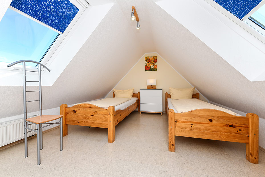 Ferienwohnung „Meeresleuchten“ - Schlafzimmer 2/Kinderzimmer