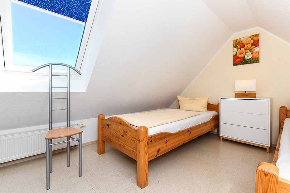 Ferienwohnung „Meeresleuchten“ - Schlafzimmer 2/Kinderzimmer