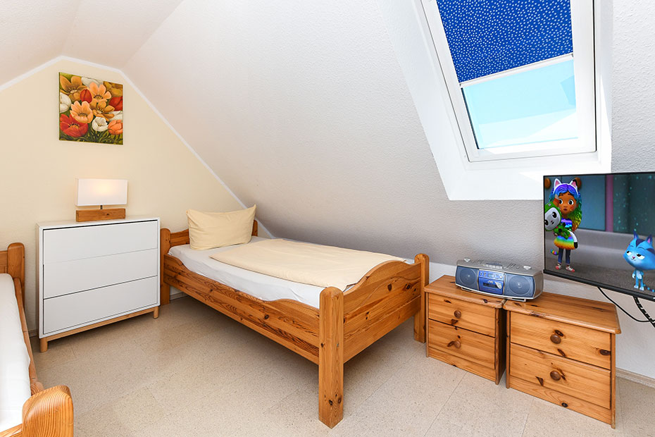 Ferienwohnung „Meeresleuchten“ - Schlafzimmer 2/Kinderzimmer