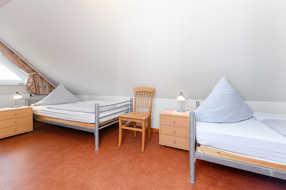 Ferienwohnung „Grafthof“ - Dachstudio mit zweitem Schlafzimmer