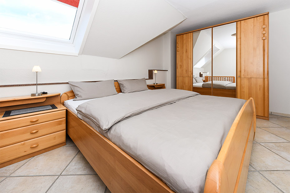 Ferienwohnung „Grafthof“ - Schlafzimmer 1