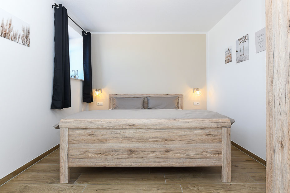 Ferienwohnung „Leege Groden“ - Schlafzimmer 1