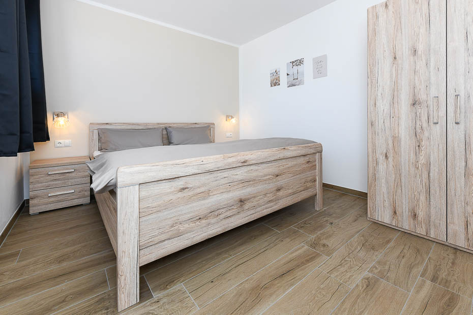 Ferienwohnung „Leege Groden“ - Schlafzimmer 1