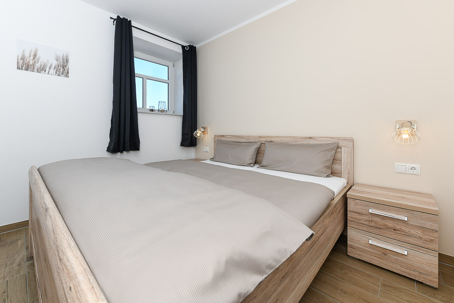 Ferienwohnung „Leege Groden“ - Schlafzimmer 1