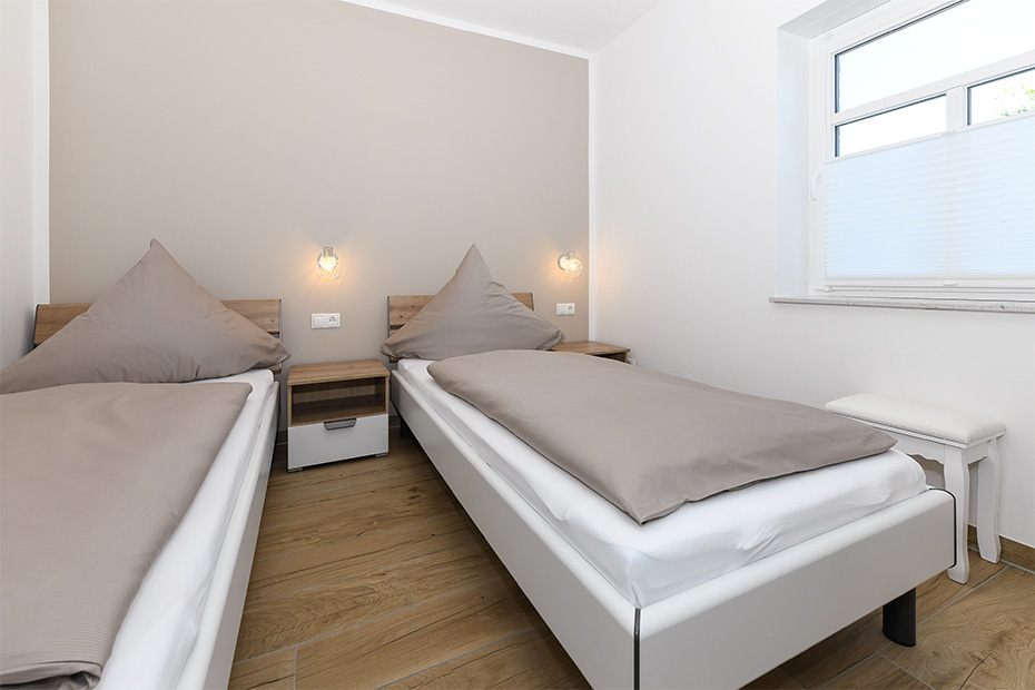 Ferienwohnung „Marschland“ - Schlafzimmer 2/Kinderzimmer