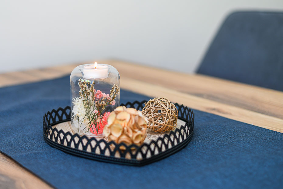 Ferienwohnung „Marschland“ - Wohnzimmer mit integriertem Küchenbereich