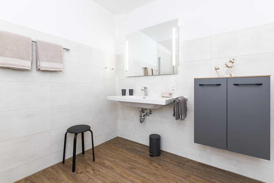 Ferienwohnung „Rapsblüte“ - Badezimmer