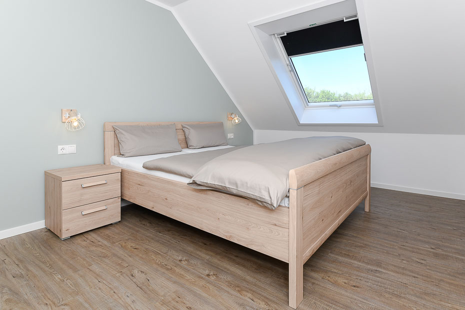 Ferienwohnung „Rapsblüte“ - Schlafzimmer