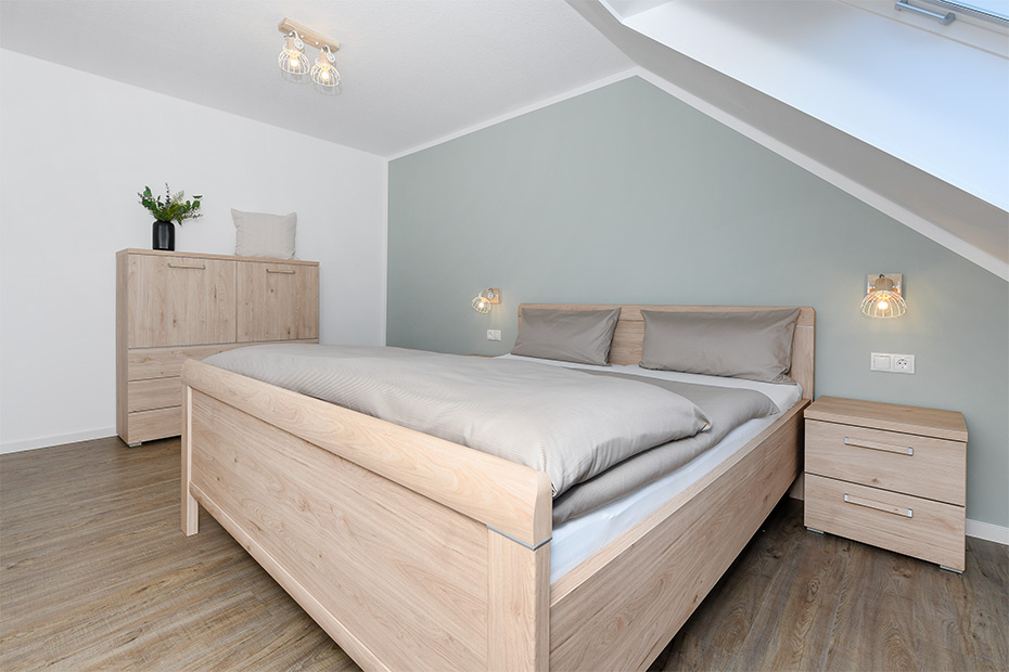 Ferienwohnung „Rapsblüte“ - Schlafzimmer