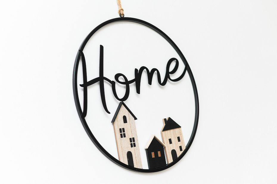 Ferienwohnung „Teetied“ - Wohnzimmer mit integriertem Küchenbereich