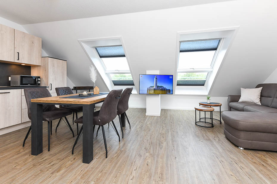 Ferienwohnung „Upkammer“ - Wohnzimmer mit integriertem Küchenbereich