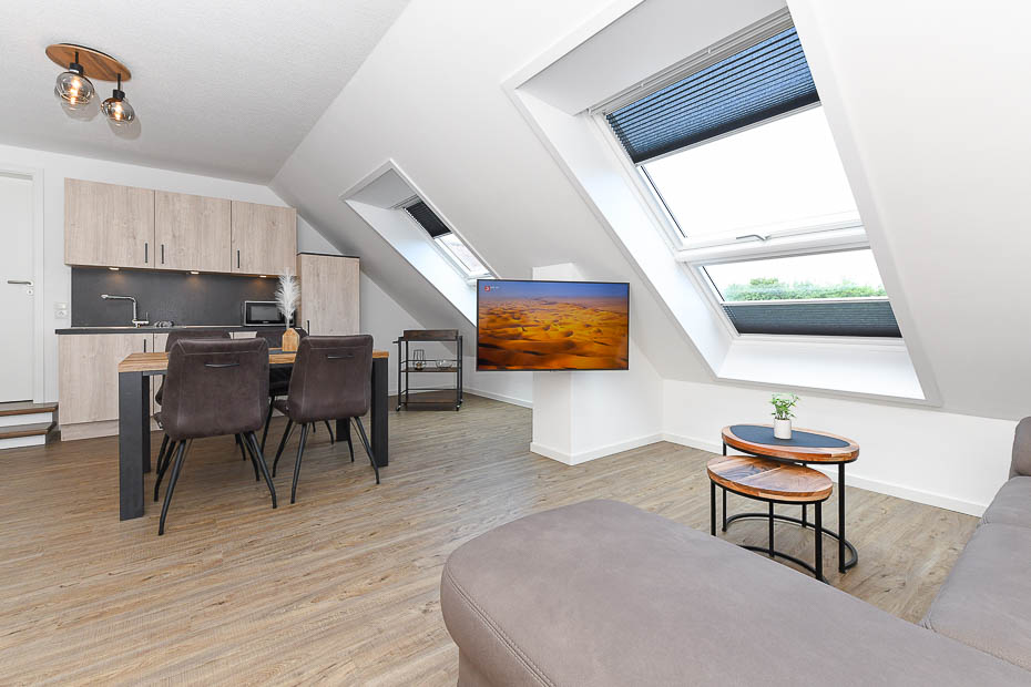 Ferienwohnung „Upkammer“ - Wohnzimmer mit integriertem Küchenbereich