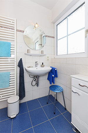 Ferienwohnung „Hafenmelodie“ - Badezimmer