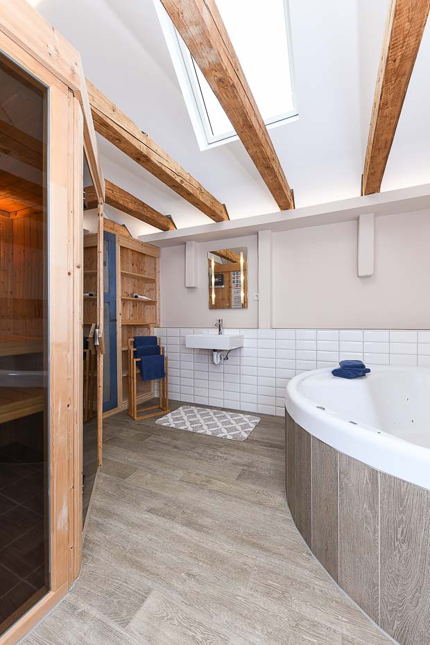 Ferienhaus „Dohlennest“ - Badezimmer mit Sauna