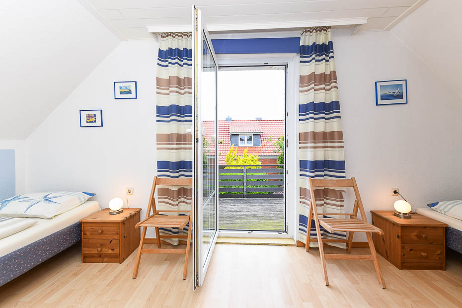 Ferienhaus „Dohlennest“ - Schlafzimmer 2/Kinderzimmer