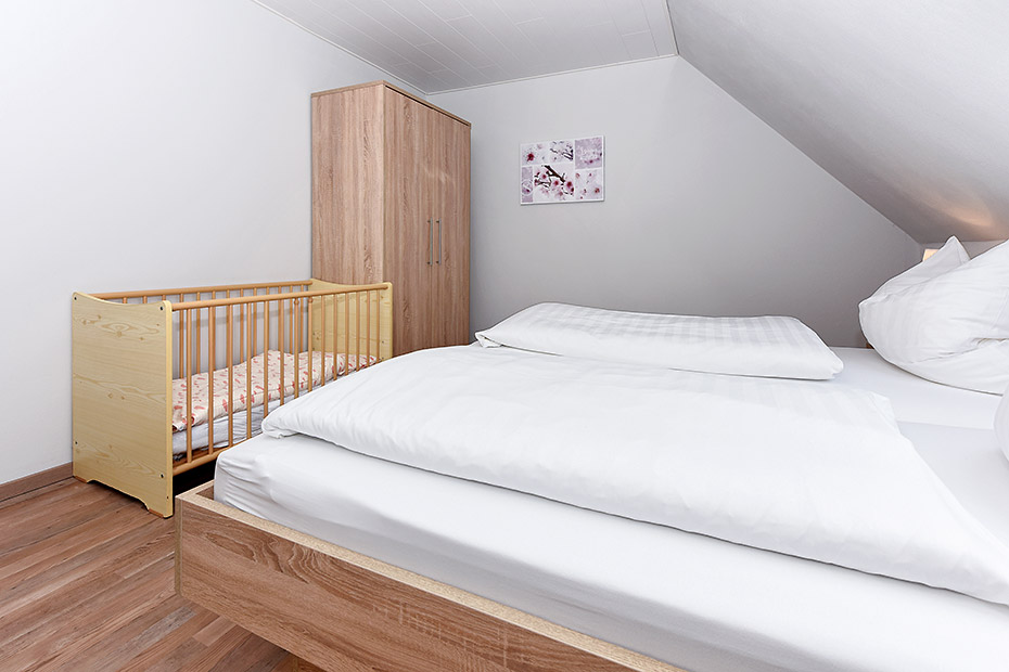 Ferienwohnung „Scholle“ - Schlafzimmer 1