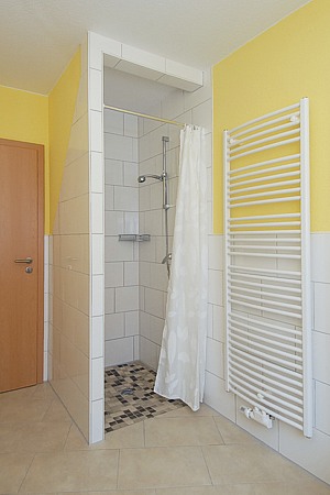 Ferienwohnung „Seehund“ - Badezimmer