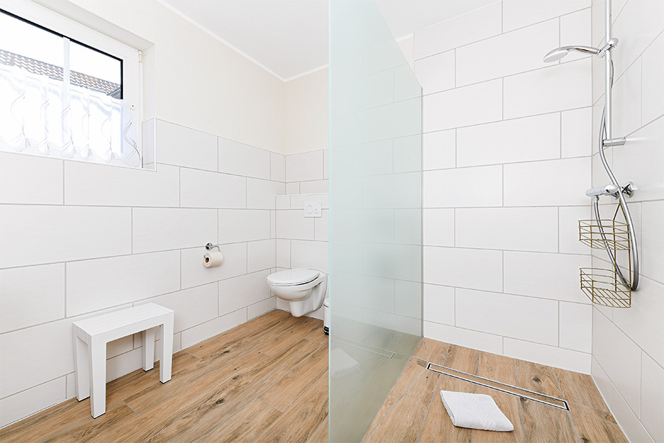 Ferienwohnung „Austernfischer“ - Badezimmer