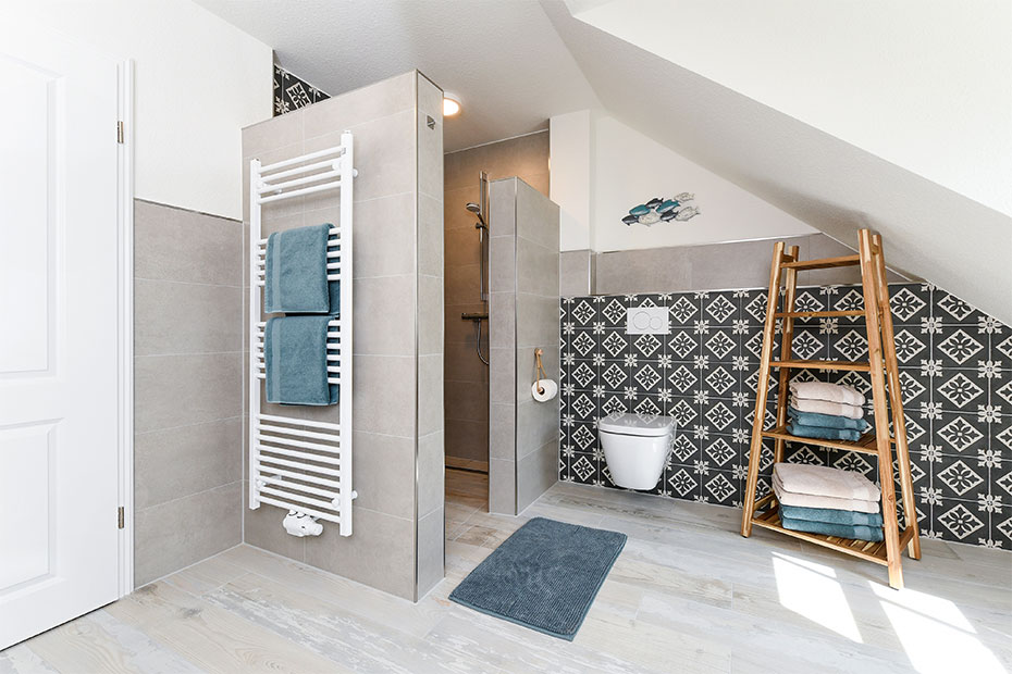 Ferienwohnung „Hühnerstall“ - Badezimmer im Obergeschoss