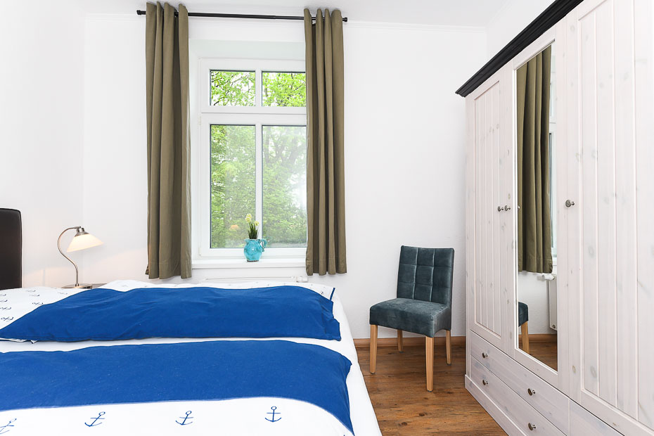 Ferienwohnung „Süd“ - Schlafzimmer 1