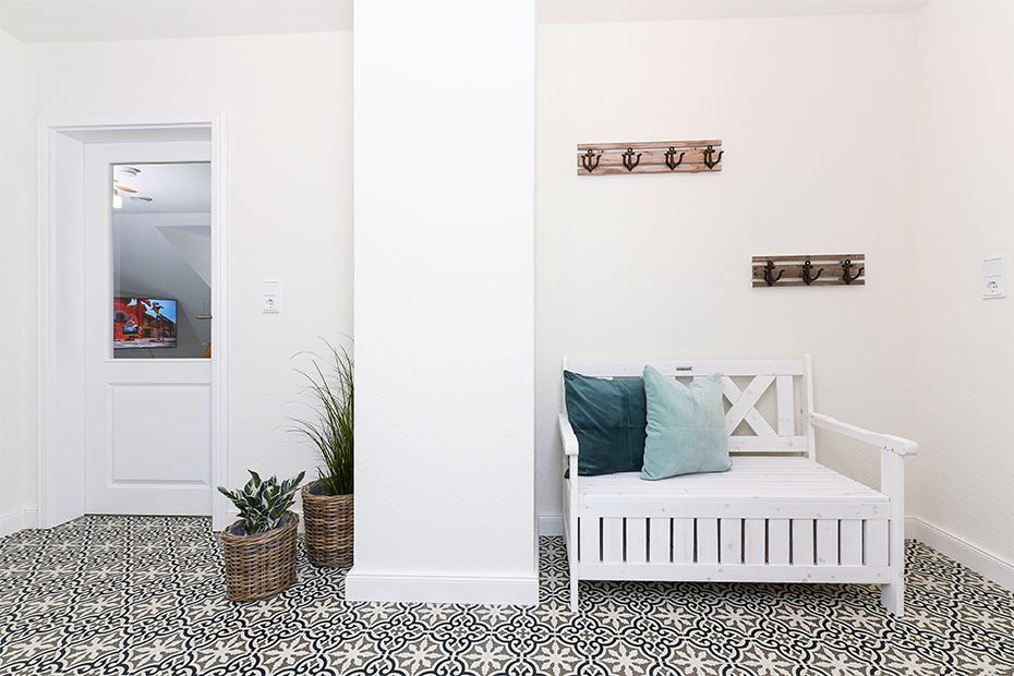 Ferienwohnung „Taubenschlag“ - Treppenaufgang und Flur