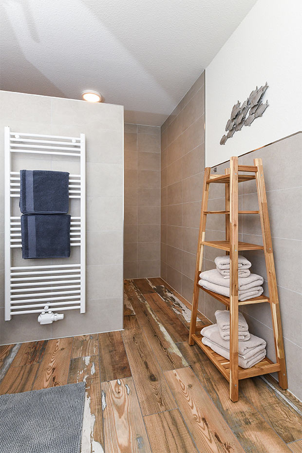 Ferienwohnung „Treckerschuppen“ - Badezimmer