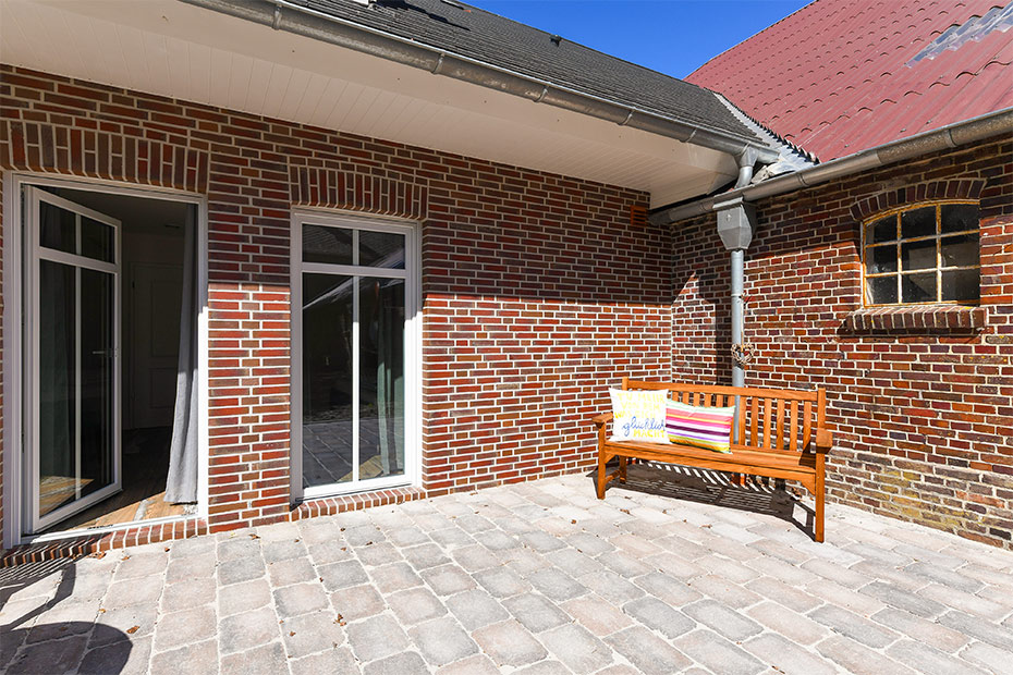 Ferienwohnung „Treckerschuppen“ - Ost-Terrasse