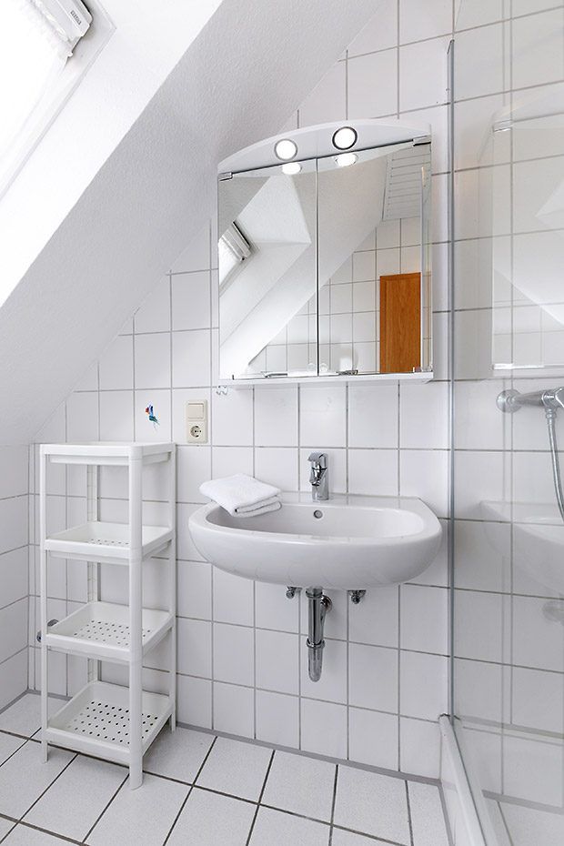 Einzelzimmer - Badezimmer