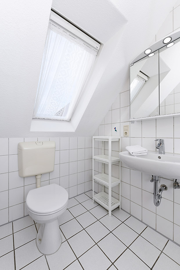 Einzelzimmer - Badezimmer