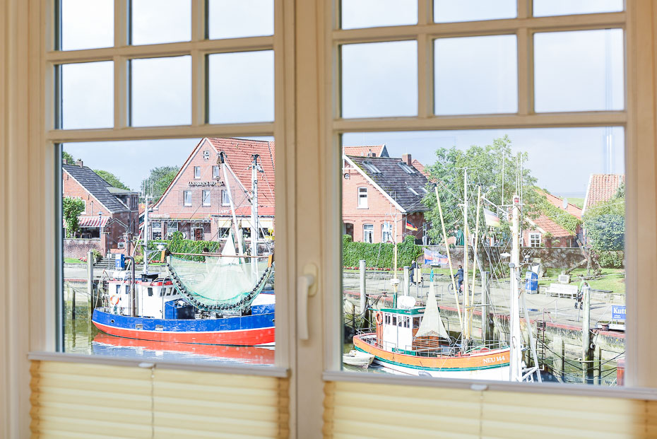 Ferienwohnung „Besan“ - Wohnzimmer mit integriertem Küchenbereich