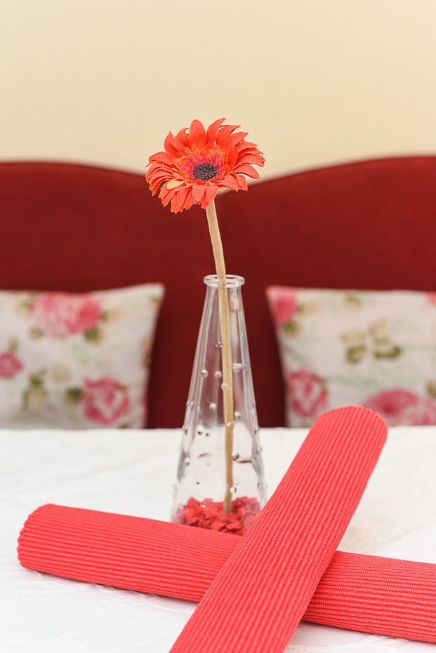 Ferienwohnung „Fock“ - Wohnzimmer mit integriertem Küchenbereich