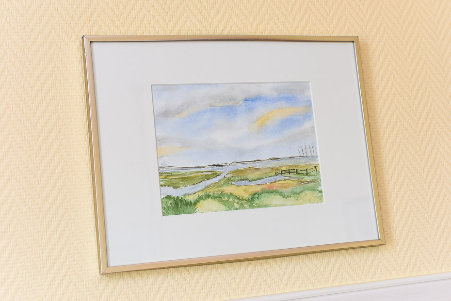 Ferienwohnung „Rahe“ - Wohnzimmer mit integriertem Küchenbereich