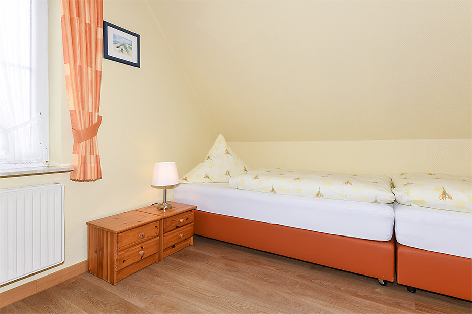 Ferienwohnung 2 - Schlafzimmer 2/Kinderzimmer/Wohnraum