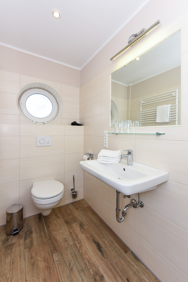 Ferienwohnung „Möwe“ - Badezimmer