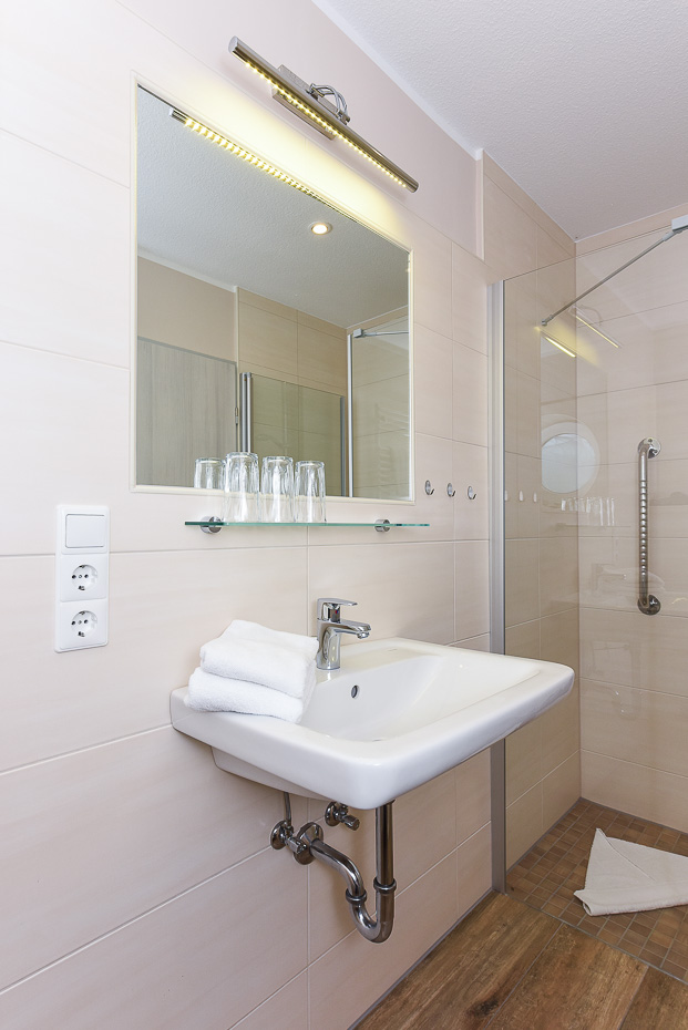 Ferienwohnung „Möwe“ - Badezimmer