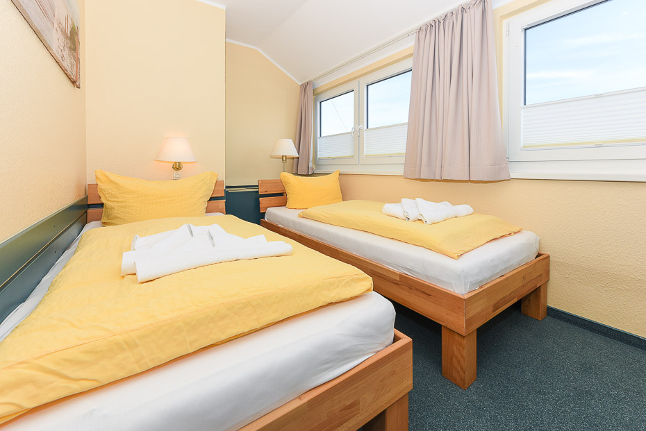 Ferienwohnung „Seeschwalbe“ - Schlafzimmer 1