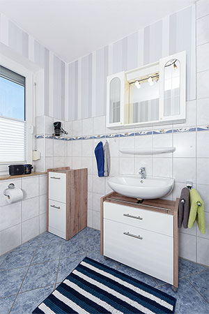 Ferienwohnung „Spiekeroog“ - Badezimmer