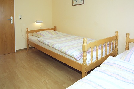 Ferienwohnung 2 - Schlafzimmer 2/Kinderzimmer