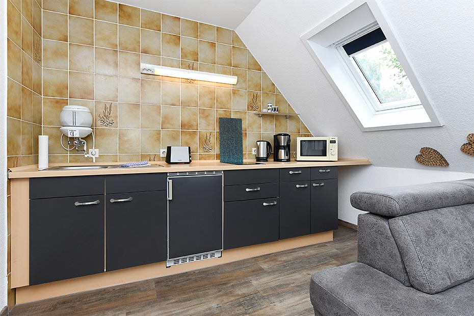 Ferienwohnung 12 - Wohnraum mit integrierter Küche