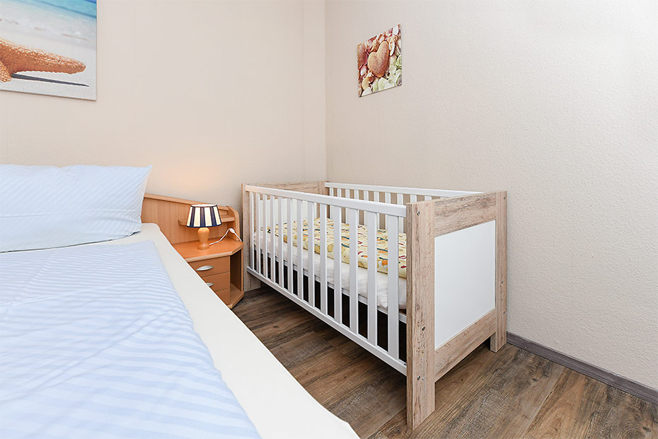 Ferienwohnung 13 - Schlafzimmer