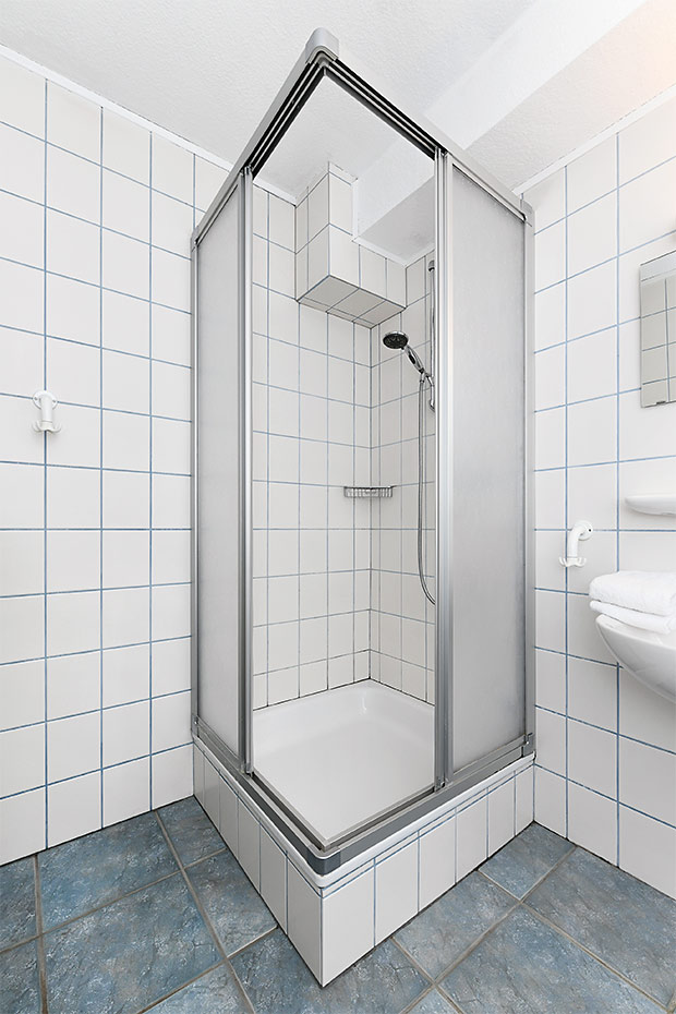 Ferienwohnung 14 - Badezimmer